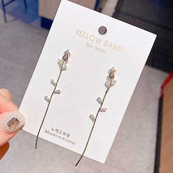 Rose Flower Gold Plated Zircon Earrings - Picture 4 of 7